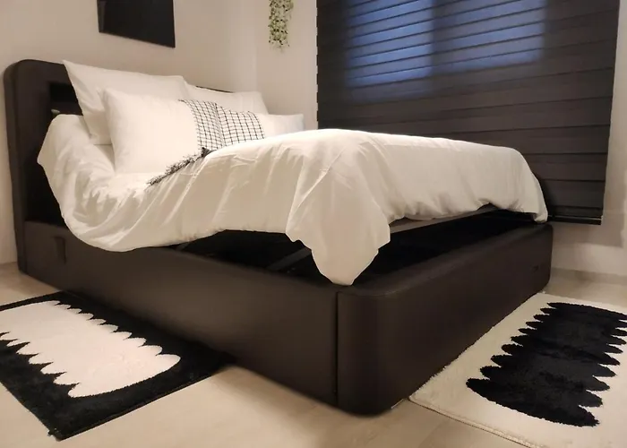 히든테이건대성수premium 3-room 2-story Single-family Station 5 Minutes Seongsu Gangnam Lotte Tower Bts Kspo Bathroom 2 8 People *