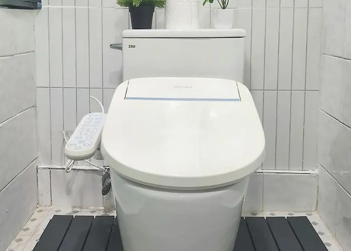 히든테이건대성수premium 3-room 2-story Single-family Station 5 Minutes Seongsu Gangnam Lotte Tower Bts Kspo Bathroom 2 8 People
