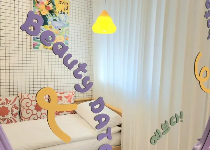 히든테이건대성수premium 3-room 2-story Single-family Station 5 Minutes Seongsu Gangnam Lotte Tower Bts Kspo Bathroom 2 8 People